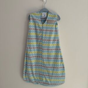 Halo SleepSack in Fleece Cozy Blue and Yellow size small (0-6 months)